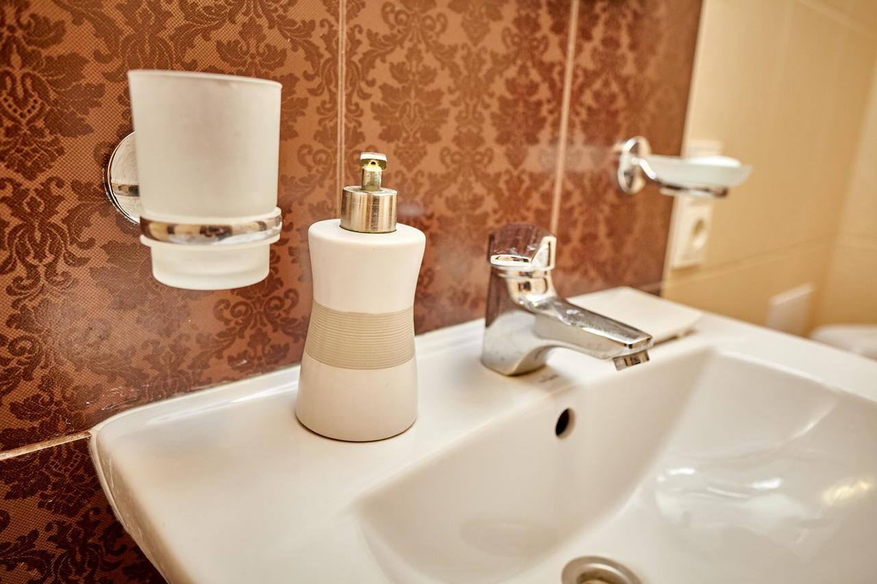 City Center Lux Family Apartment Winnica Zewnętrze zdjęcie
